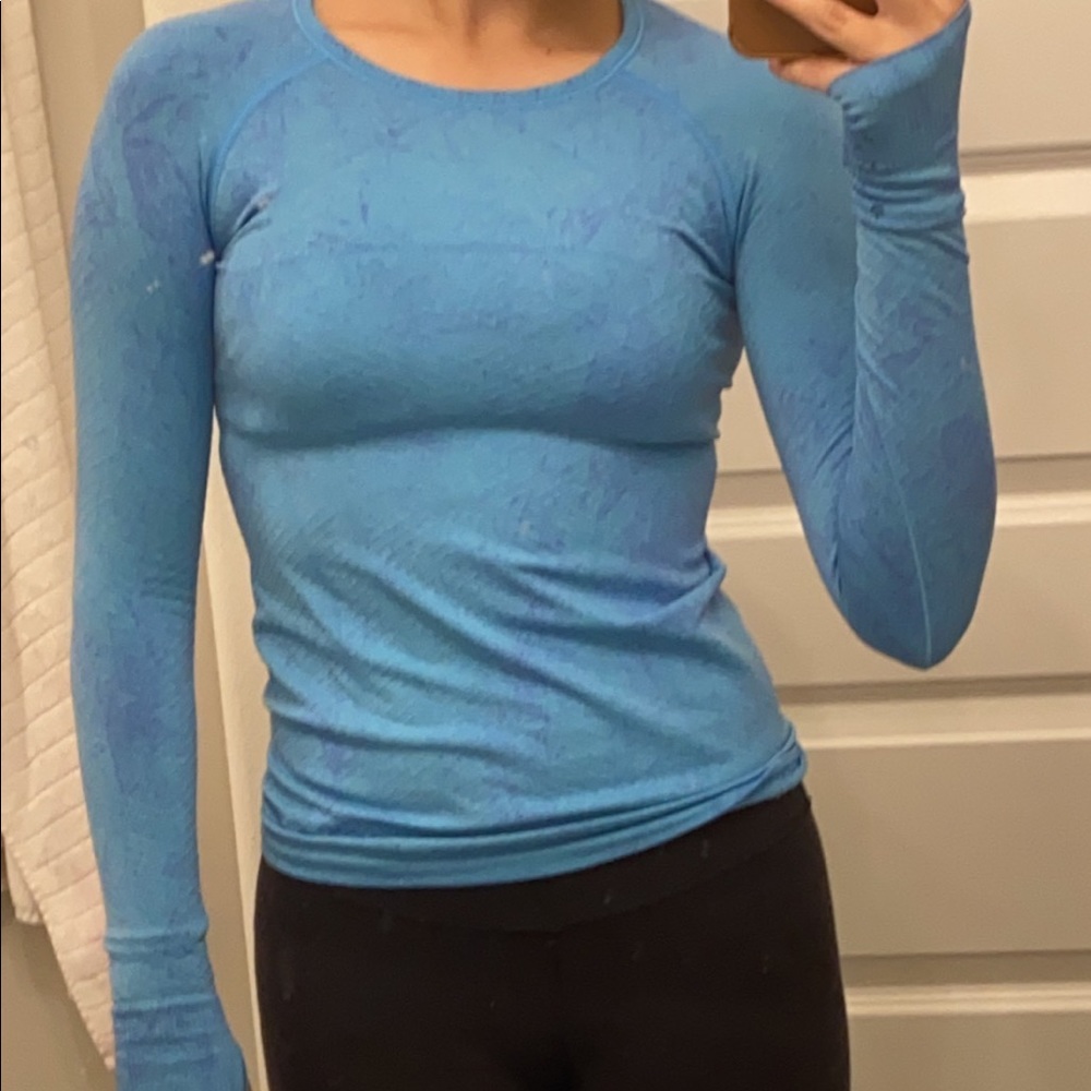 Blue athletic shirt aesthetic